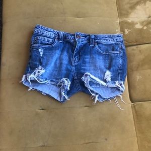 Ripped jean shorts size 9